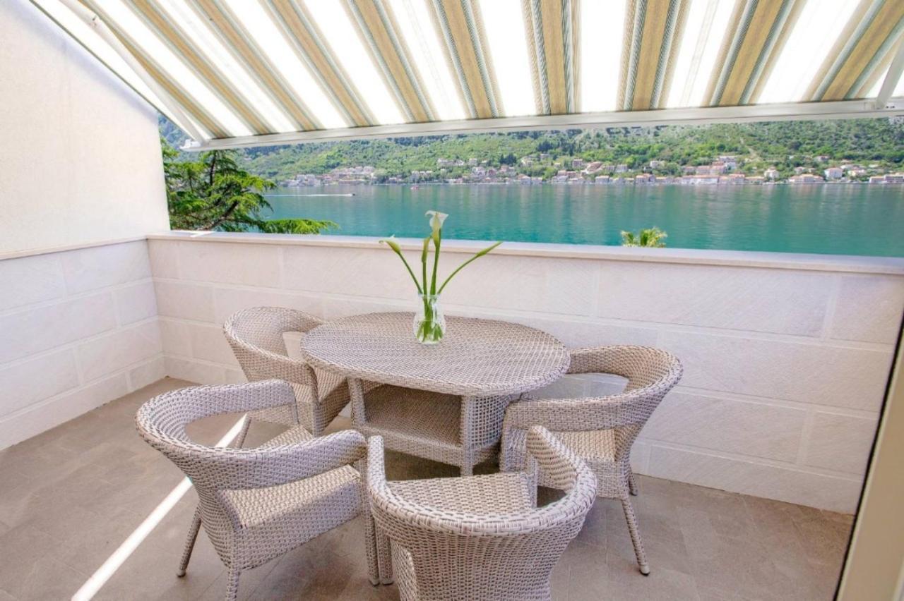 Otasevic Family Sea View Lägenhet Kotor Exteriör bild